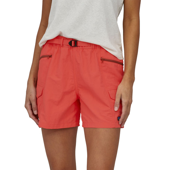 Patagonia®女款  Outdoor Everyday Shorts - 4"